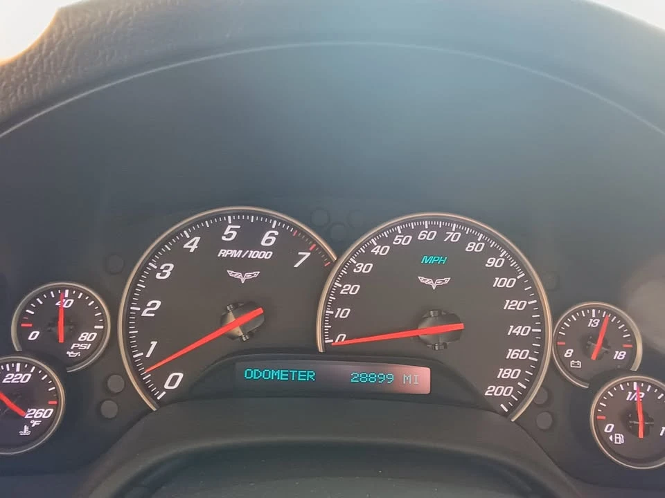 2005 Chevrolet Corvette C6 - Image 12 of 17