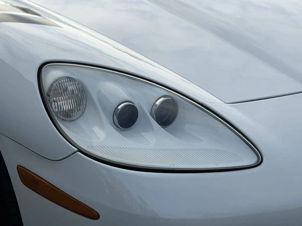 2005 Chevrolet Corvette C6 - Image 15 of 21