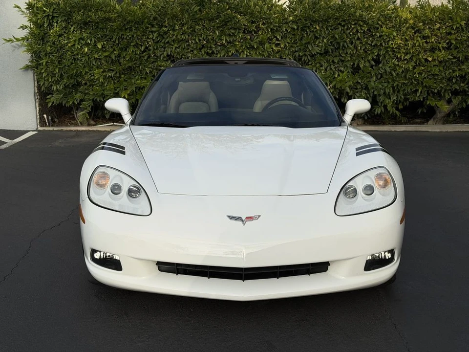 2005 Chevrolet Corvette C6 - Image 6 of 21