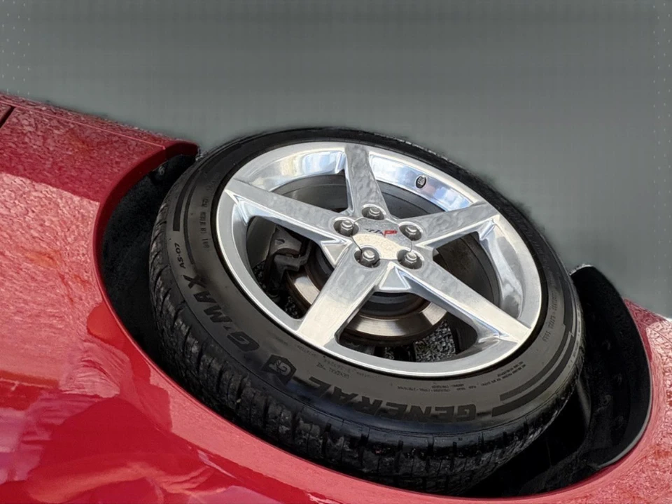 2005 Chevrolet Corvette C6 - Image 28 of 31