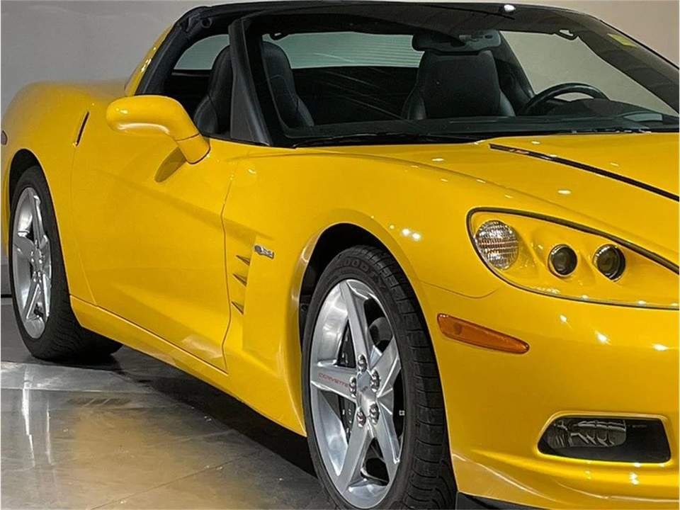 2005 Chevrolet Corvette C6 - Image 19 of 31