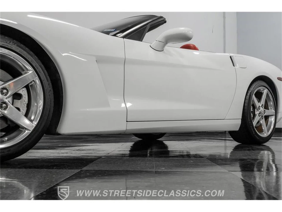2005 Chevrolet Corvette C6 - Image 21 of 31