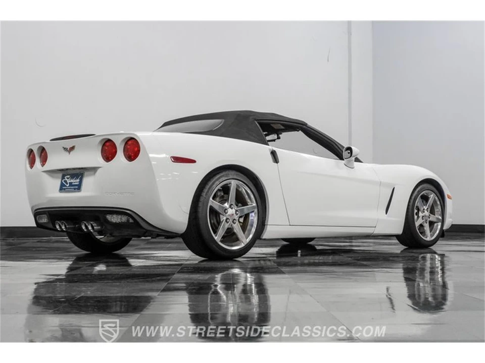 2005 Chevrolet Corvette C6 - Image 26 of 31