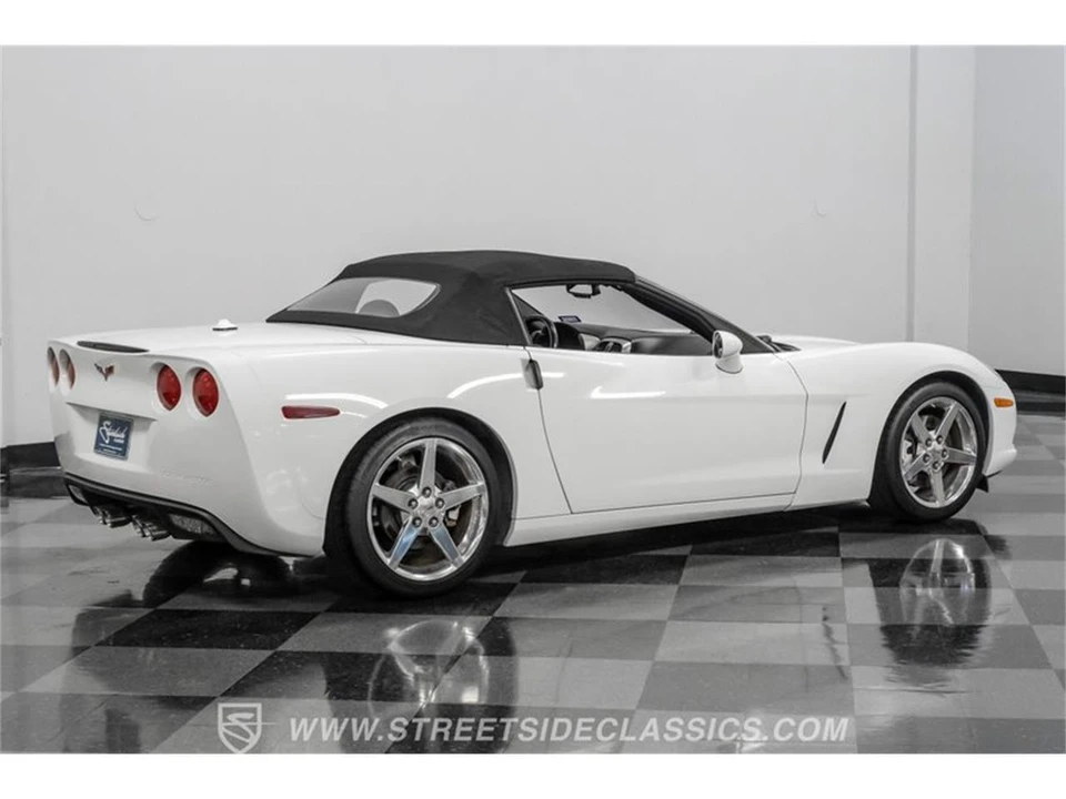 2005 Chevrolet Corvette C6 - Image 12 of 31
