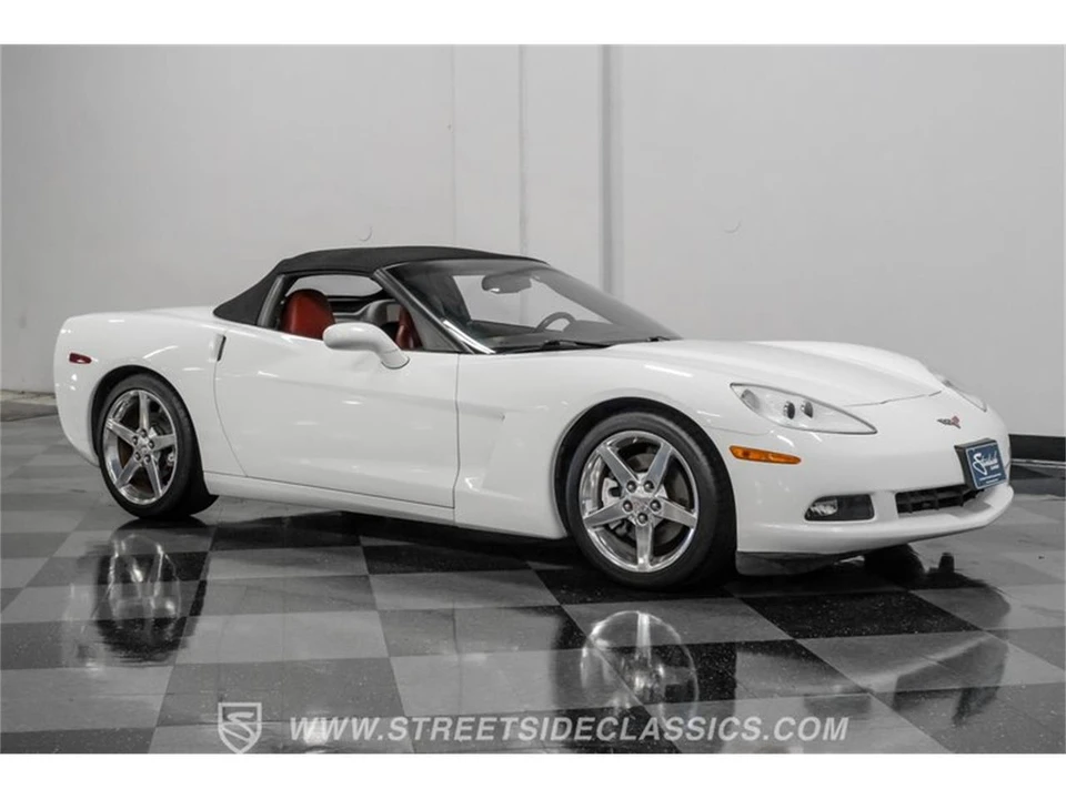 2005 Chevrolet Corvette C6 - Image 14 of 31