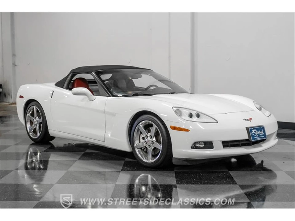 2005 Chevrolet Corvette C6 - Image 15 of 31