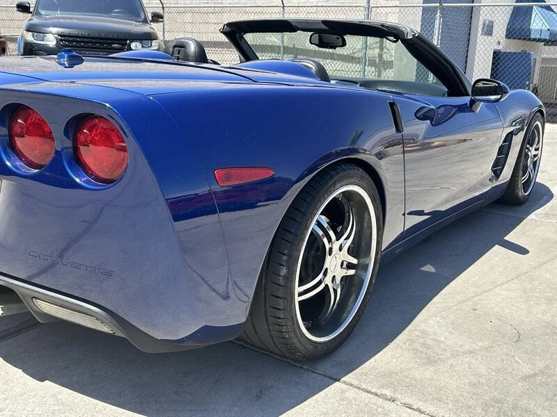 2005 Chevrolet Corvette C6 - Image 12 of 31