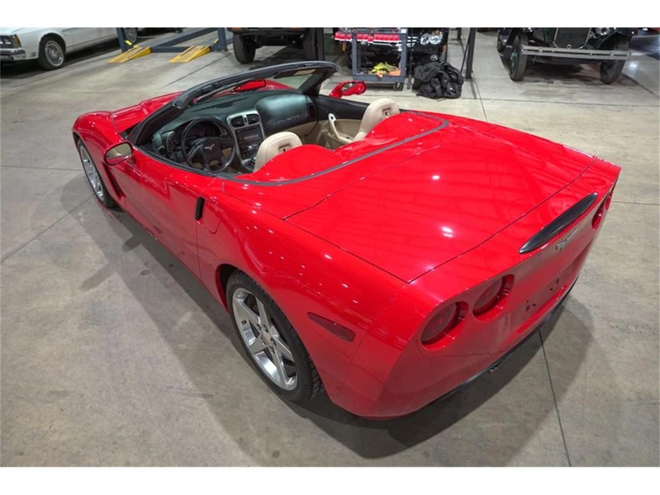 2005 Chevrolet Corvette C6 - Image 16 of 31