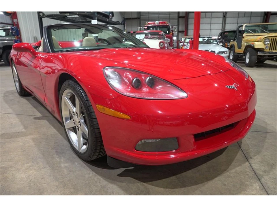 2005 Chevrolet Corvette C6 - Image 12 of 31