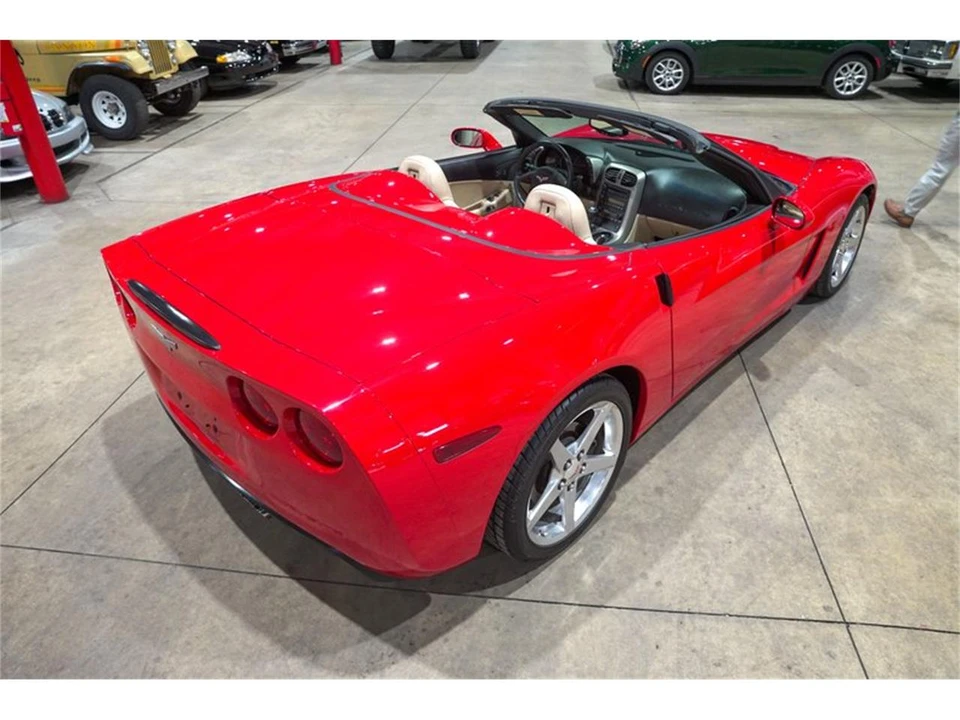 2005 Chevrolet Corvette C6 - Image 17 of 31