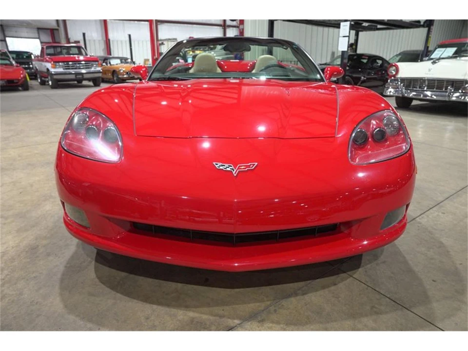 2005 Chevrolet Corvette C6 - Image 13 of 31