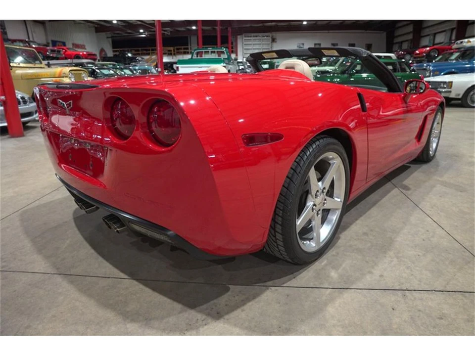 2005 Chevrolet Corvette C6 - Image 8 of 31