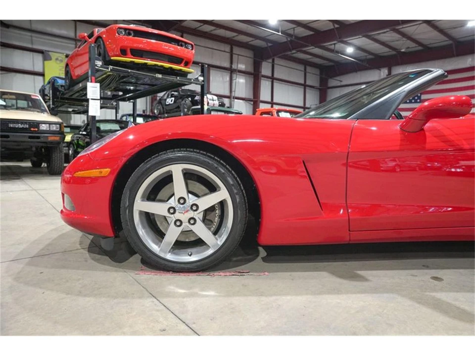 2005 Chevrolet Corvette C6 - Image 3 of 31