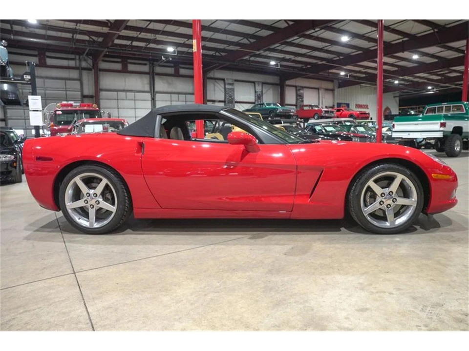 2005 Chevrolet Corvette C6 - Image 25 of 31