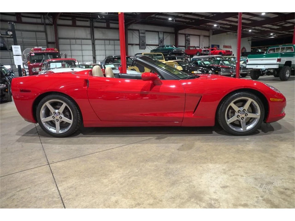 2005 Chevrolet Corvette C6 - Image 10 of 31
