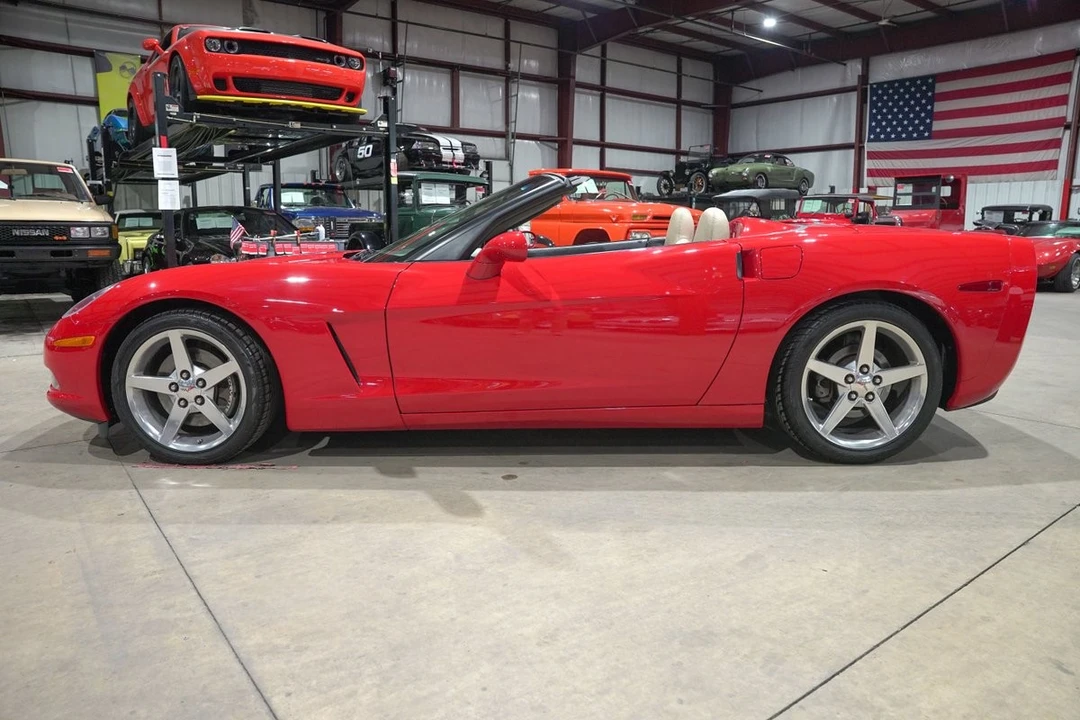2005 Chevrolet Corvette C6 - Image 4 of 21