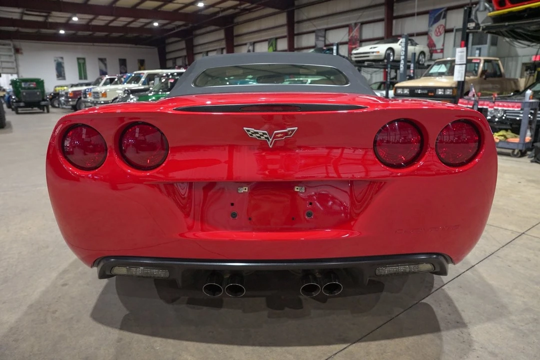 2005 Chevrolet Corvette C6 - Image 23 of 31