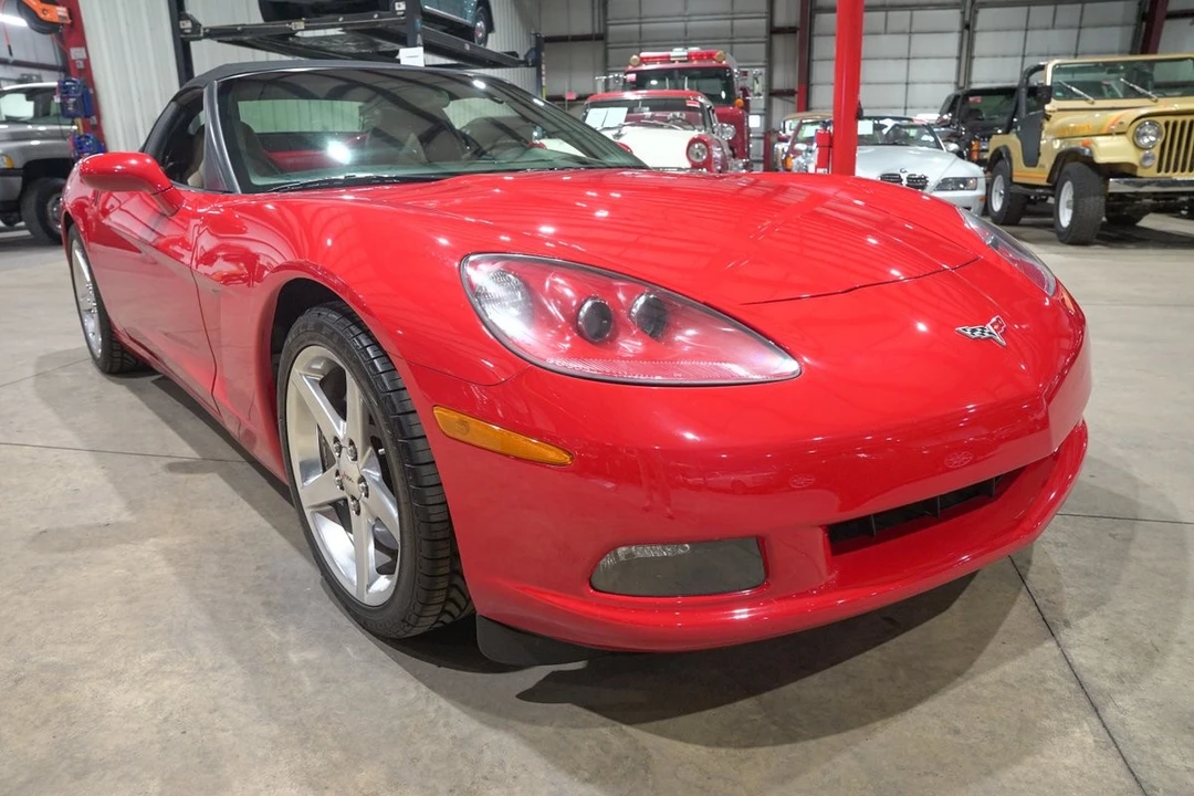 2005 Chevrolet Corvette C6 - Image 26 of 31