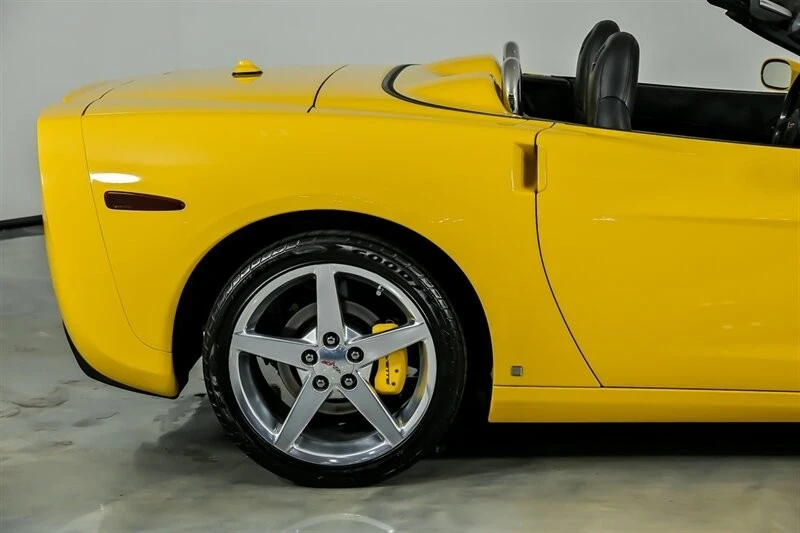 2005 Chevrolet Corvette C6 - Image 13 of 21