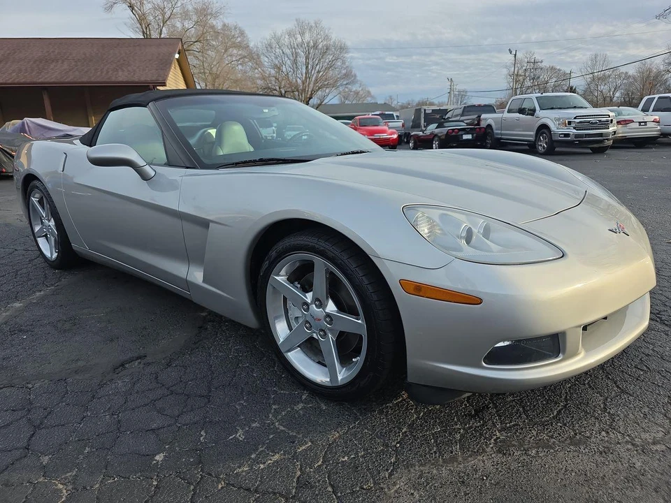 2005 Chevrolet Corvette C6 - Image 18 of 31