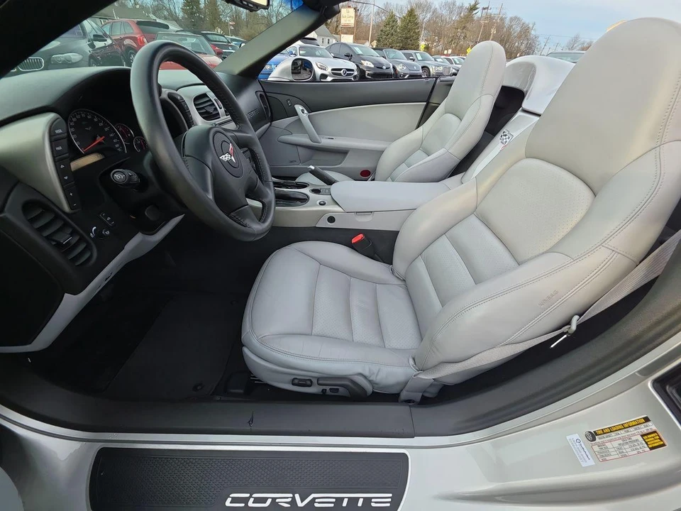 2005 Chevrolet Corvette C6 - Image 3 of 31
