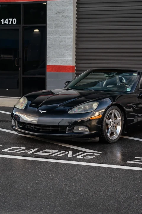 2005 Chevrolet Corvette C6 - Image 2 of 16