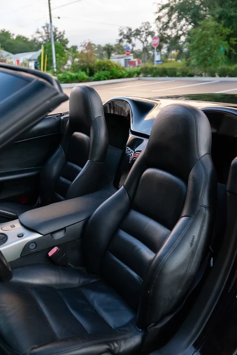 2005 Chevrolet Corvette C6 - Image 13 of 16