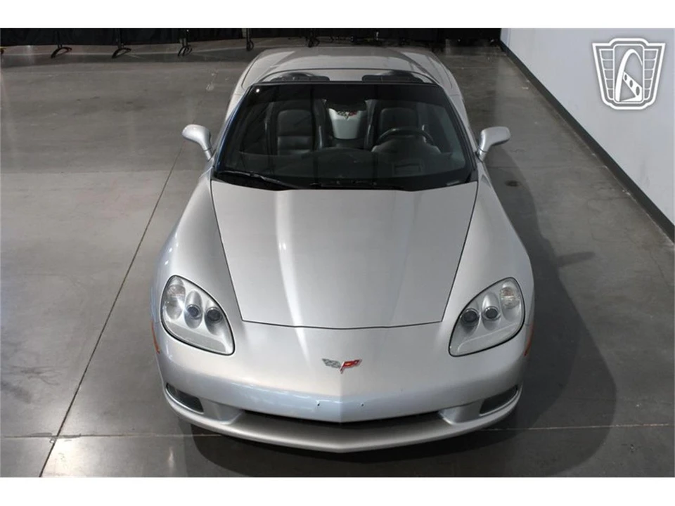 2005 Chevrolet Corvette C6 - Image 6 of 31