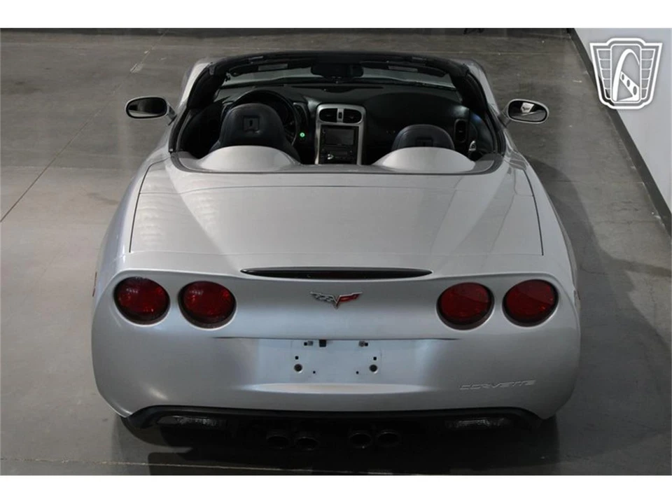 2005 Chevrolet Corvette C6 - Image 18 of 31