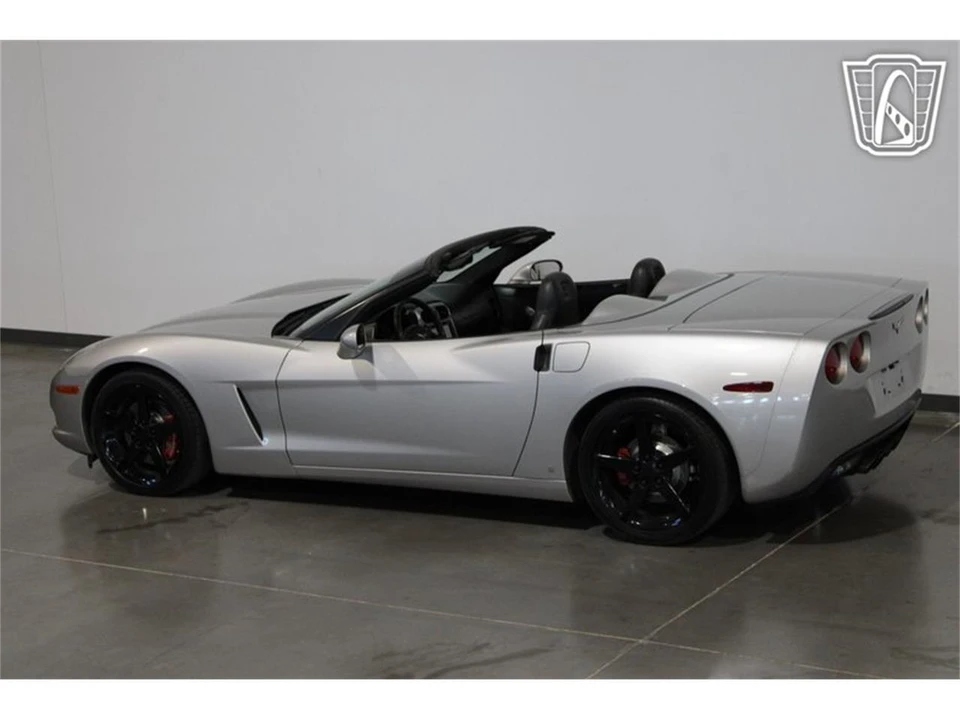 2005 Chevrolet Corvette C6 - Image 19 of 31
