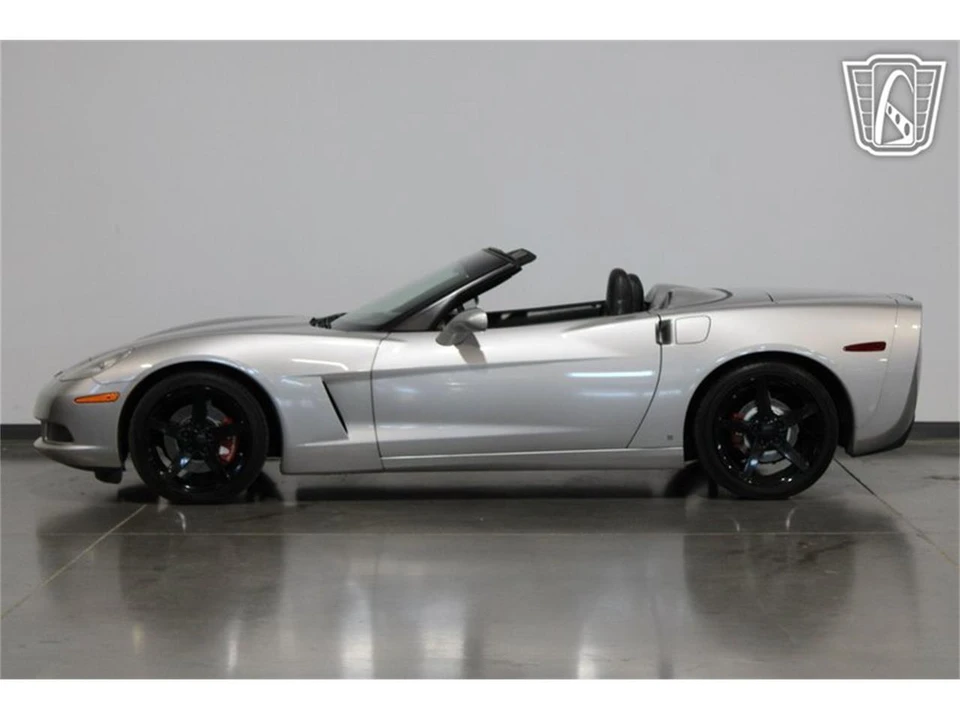 2005 Chevrolet Corvette C6 - Image 24 of 31