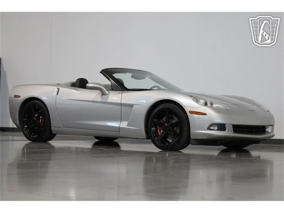 2005 Chevrolet Corvette C6 - Image 15 of 31