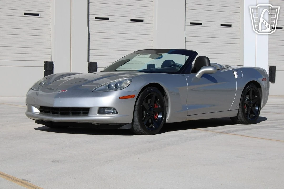 2005 Chevrolet Corvette C6 - Image 3 of 21