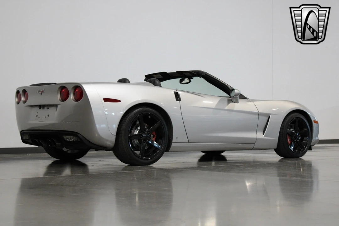 2005 Chevrolet Corvette C6 - Image 19 of 21