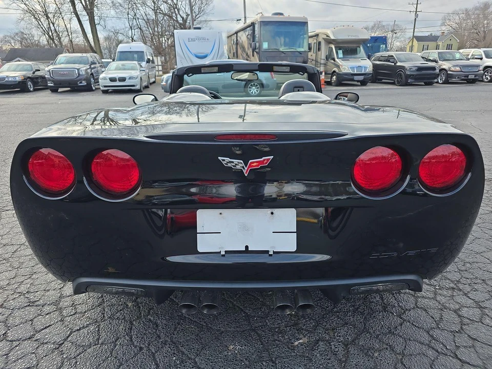 2005 Chevrolet Corvette C6 - Image 14 of 31