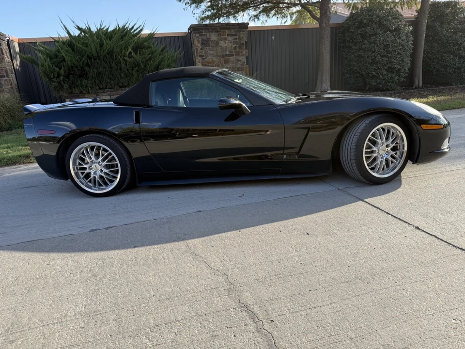 2005 Chevrolet Corvette C6 - Image 8 of 12