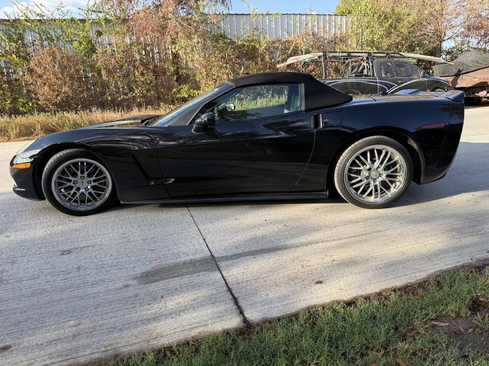 2005 Chevrolet Corvette C6 - Image 3 of 12
