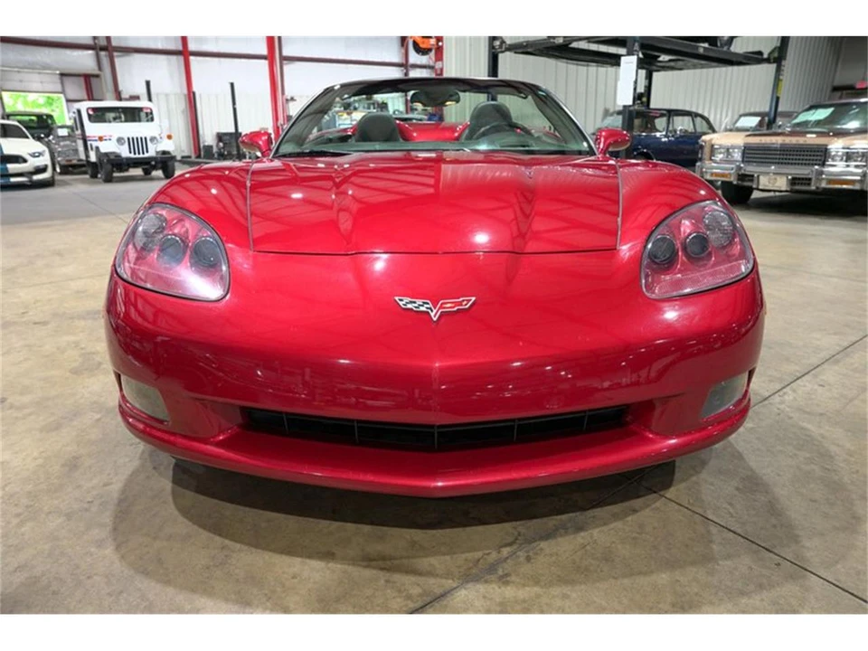 2005 Chevrolet Corvette C6 - Image 13 of 31