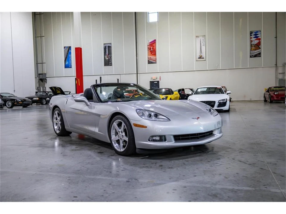2005 Chevrolet Corvette C6 - Image 8 of 31