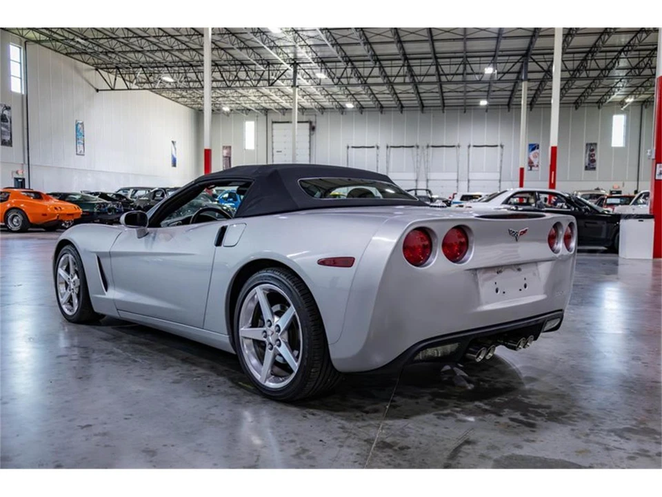 2005 Chevrolet Corvette C6 - Image 23 of 31