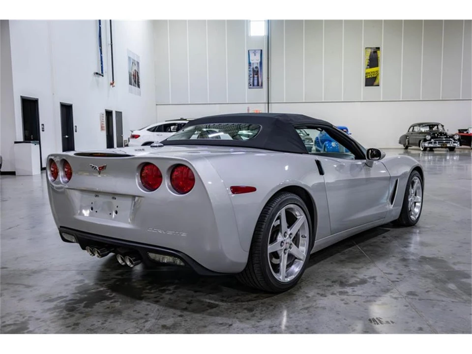 2005 Chevrolet Corvette C6 - Image 25 of 31