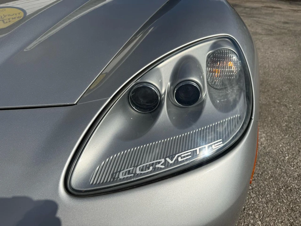2005 Chevrolet Corvette C6 - Image 14 of 31