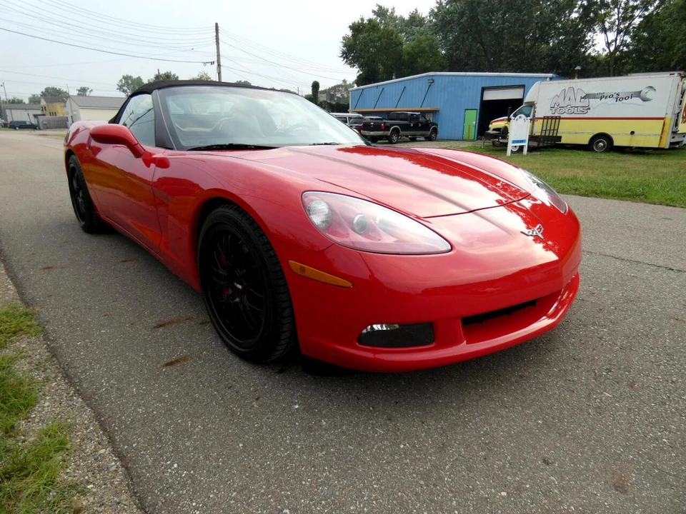 2005 Chevrolet Corvette C6 - Image 12 of 31