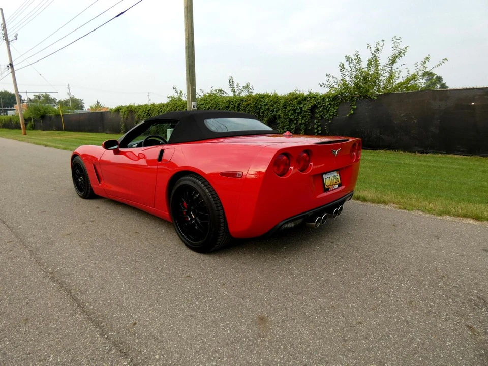 2005 Chevrolet Corvette C6 - Image 6 of 31