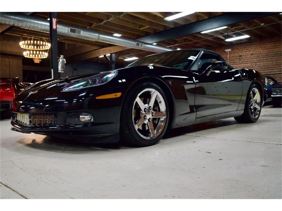 2005 Chevrolet Corvette C6 - Image 2 of 31