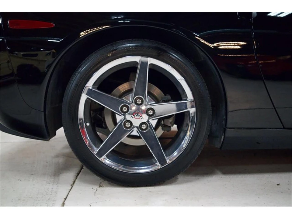 2005 Chevrolet Corvette C6 - Image 14 of 31