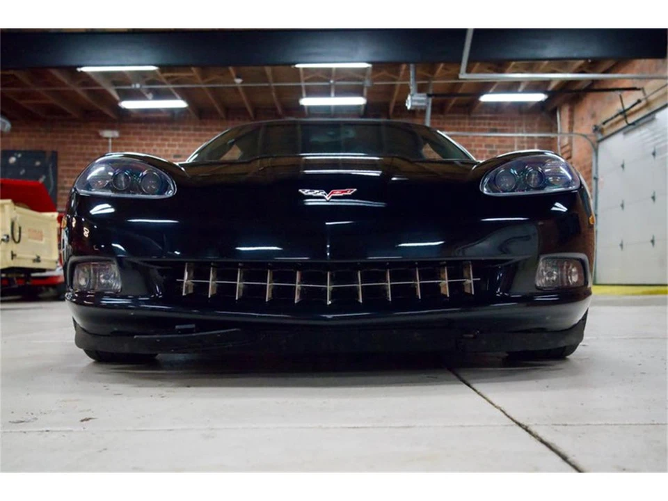 2005 Chevrolet Corvette C6 - Image 5 of 31