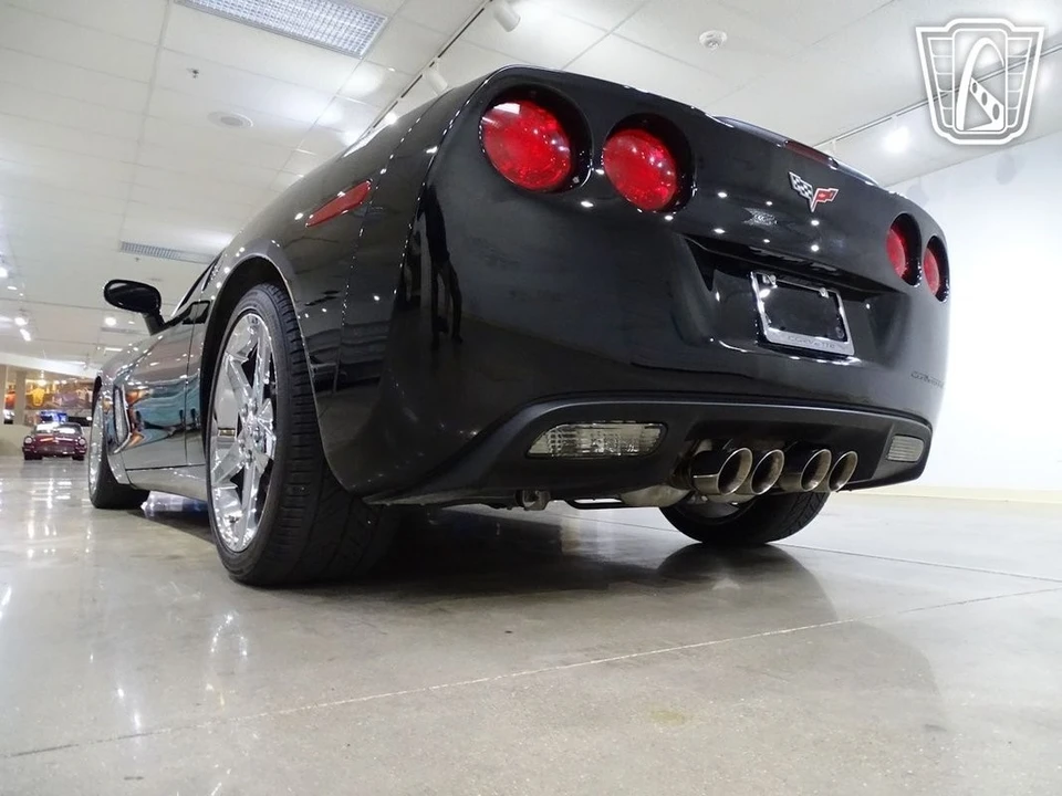 2005 Chevrolet Corvette C6 - Image 13 of 21