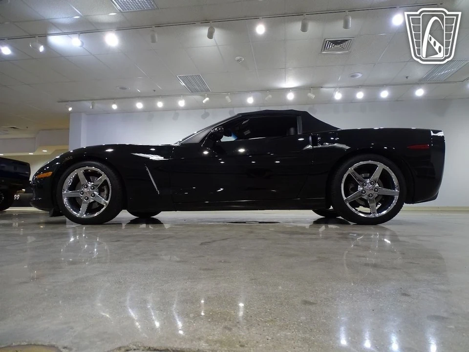 2005 Chevrolet Corvette C6 - Image 10 of 21