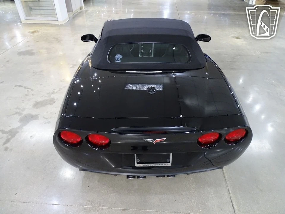 2005 Chevrolet Corvette C6 - Image 14 of 21
